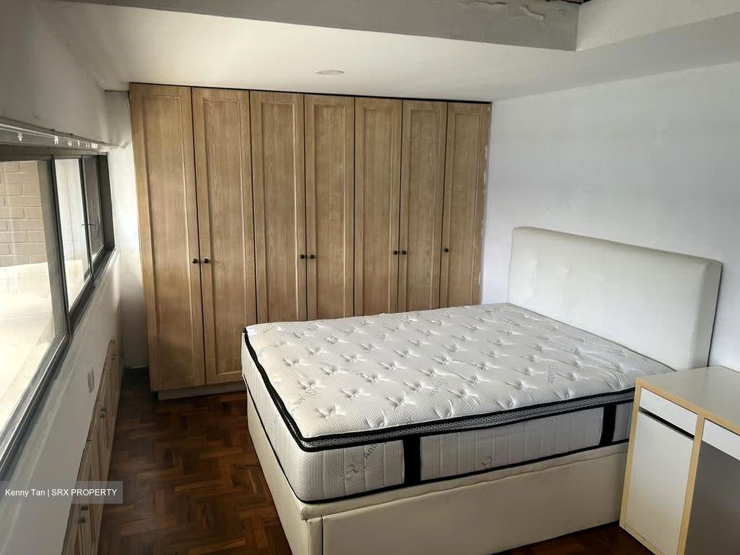 Lakepoint Condominium (D22), Condominium #625022261